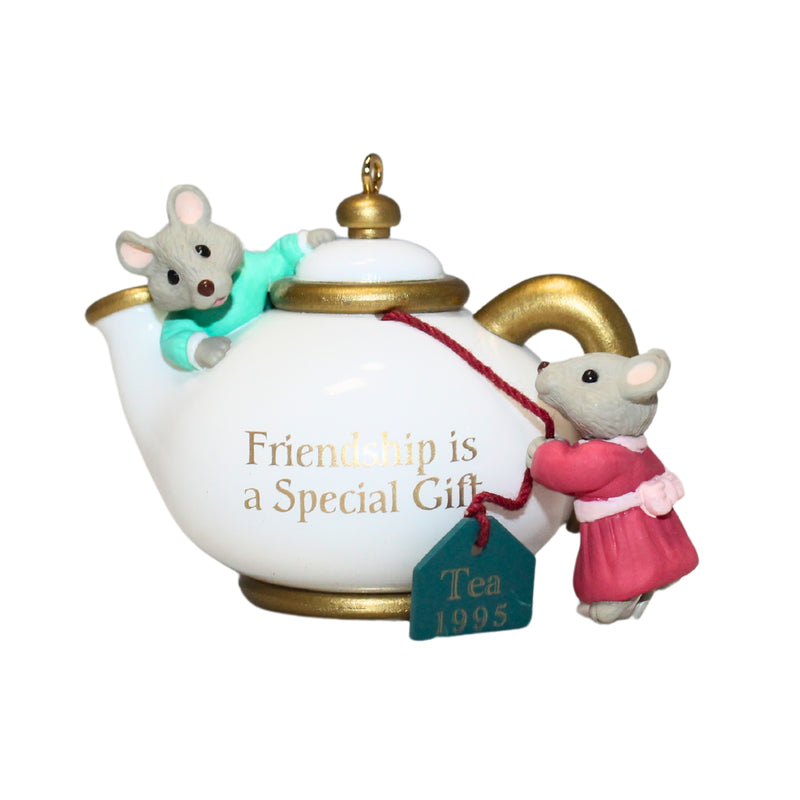 Hallmark Ornament: 1995 Two for Tea | QX5829