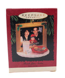 Hallmark Ornament: 1996 Thank You, Santa | QX5854