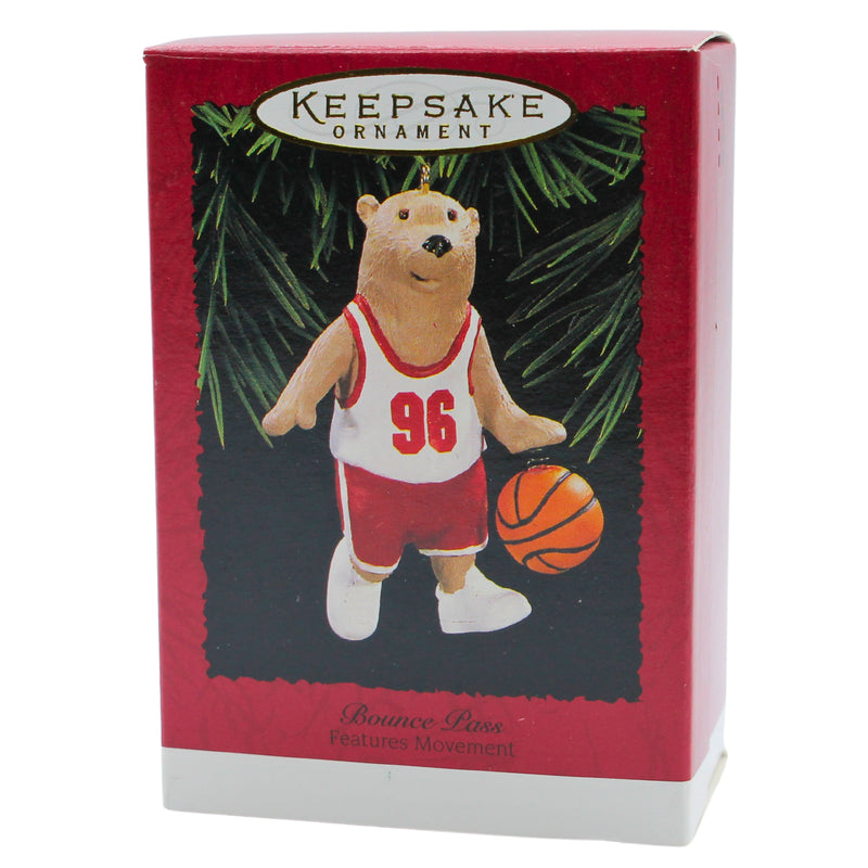 Hallmark Ornament: 1996 Bounce Pass | QX6031