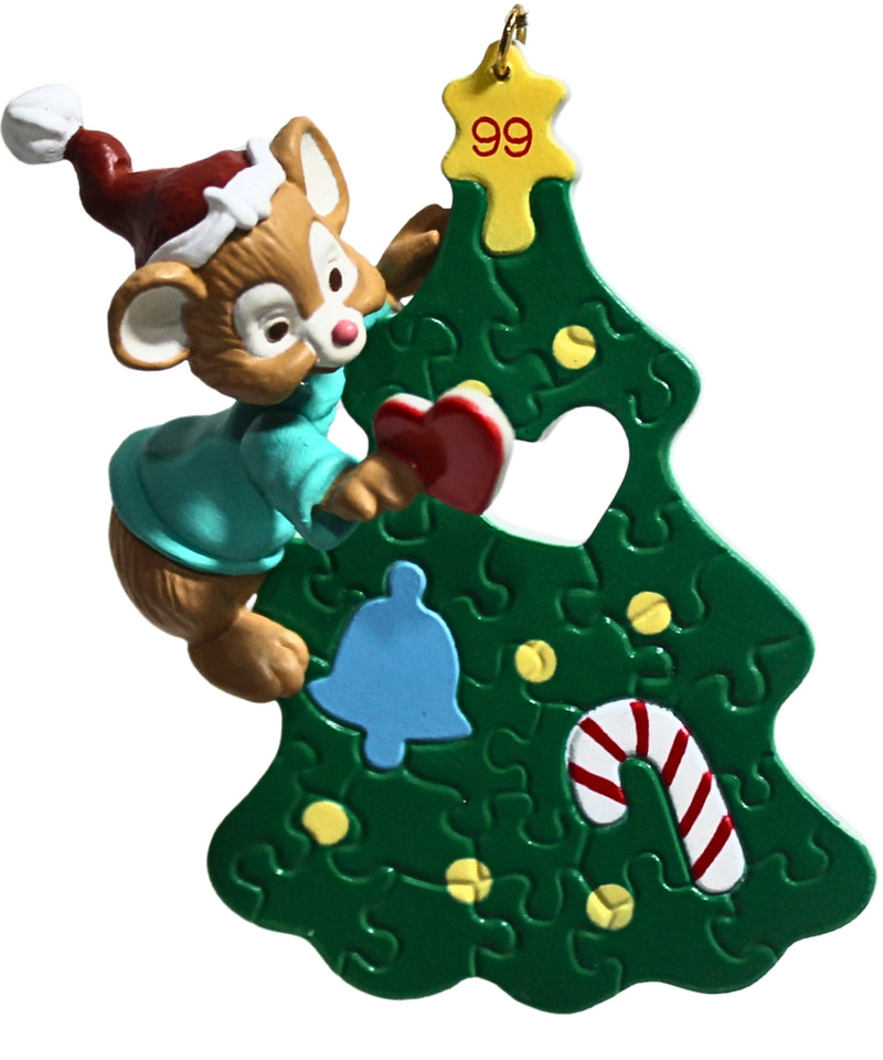 Hallmark Ornament: 1999 Adding the Best Part | QX6569