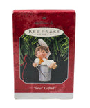 Hallmark Ornament: 1998 "Sew" Gifted | QX6743