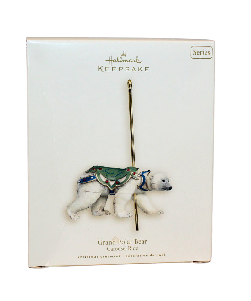 Hallmark Ornament: 2007 Grand Polar Bear  | QX7067