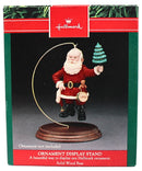 Hallmark Ornament: 1990 Ornament Display Stand | QX7135