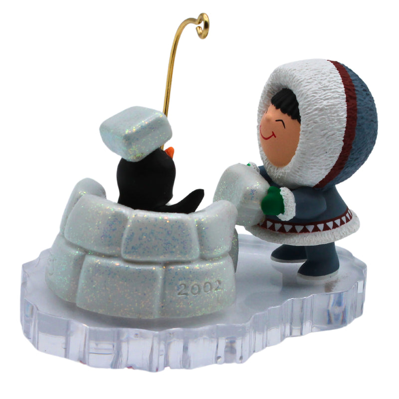 Hallmark Ornament: 2002 Frosty Friends | QX8053