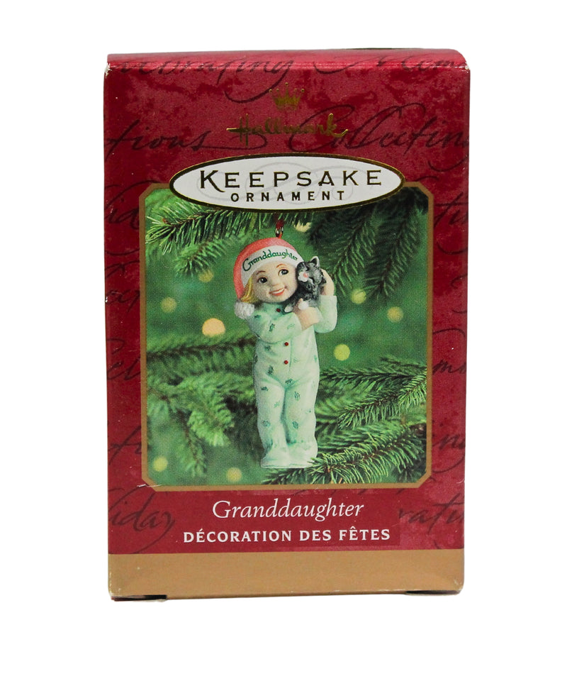 Hallmark Ornament: 2000 Granddaughter | QX8091