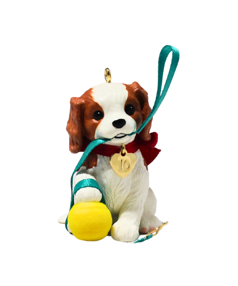 Hallmark Ornament: 2010 Puppy Love - 20th in the Puppy Love Series | QX8126