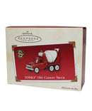 Hallmark Ornament: 2002 Tonka 1961 Cement Truck | QX8233