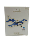 Hallmark Ornament: 2009 Cessna 310 | QX8302 | Airplane