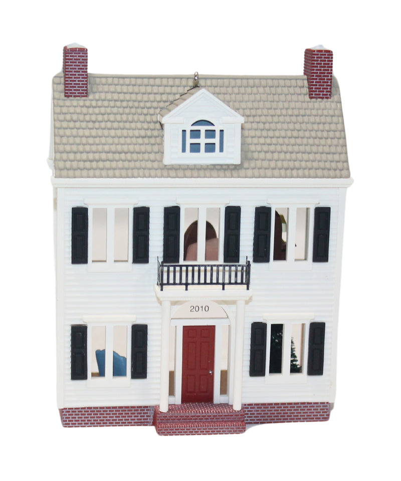 Hallmark Ornament: 2010 A Colonial Christmas | QX8606