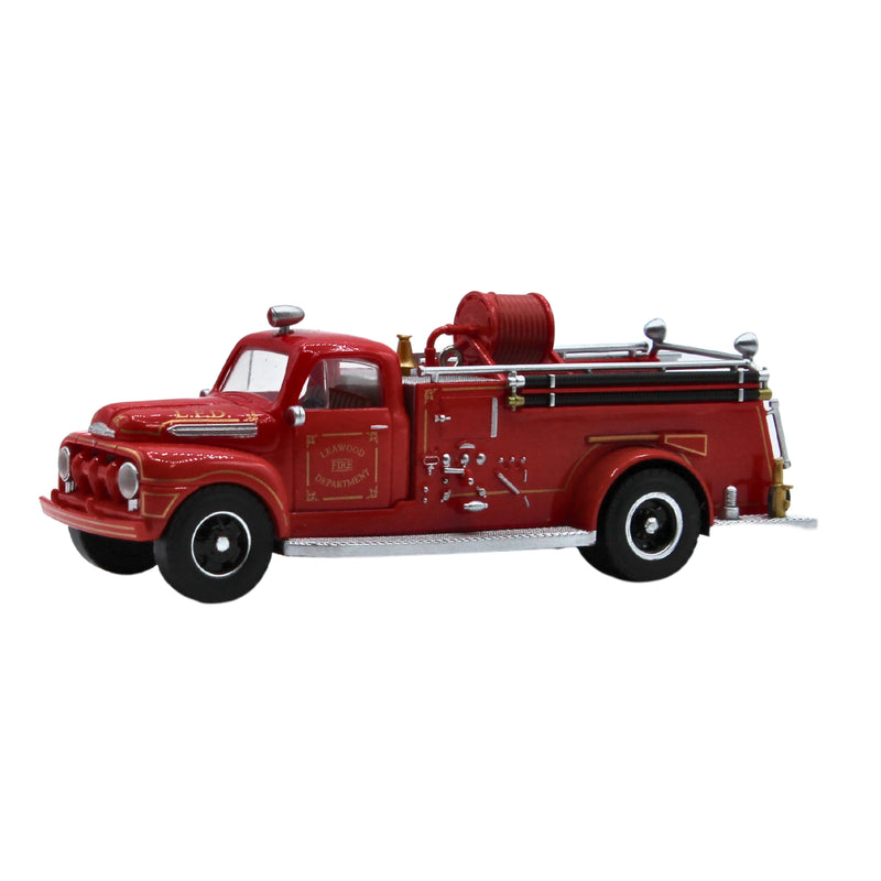 Hallmark Ornament: 2010 Ford Fire Engine-1951 | QX8643