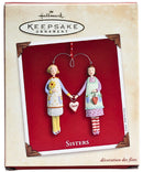 Hallmark Ornament: 2002 Sisters | QX8686