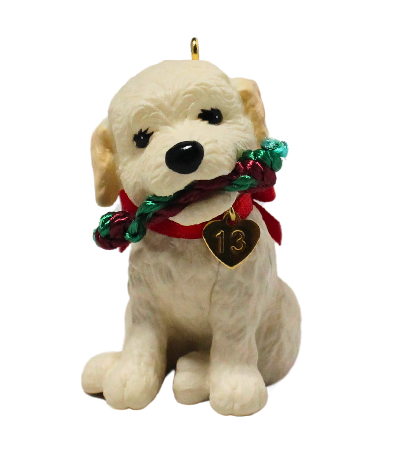 Hallmark Ornament: 2013 Puppy Love - 23rd in the Puppy Love Series | QX9065