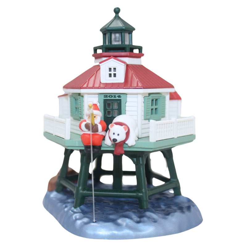 Hallmark Ornament: 2014 Holiday Lighthouse | QX9156