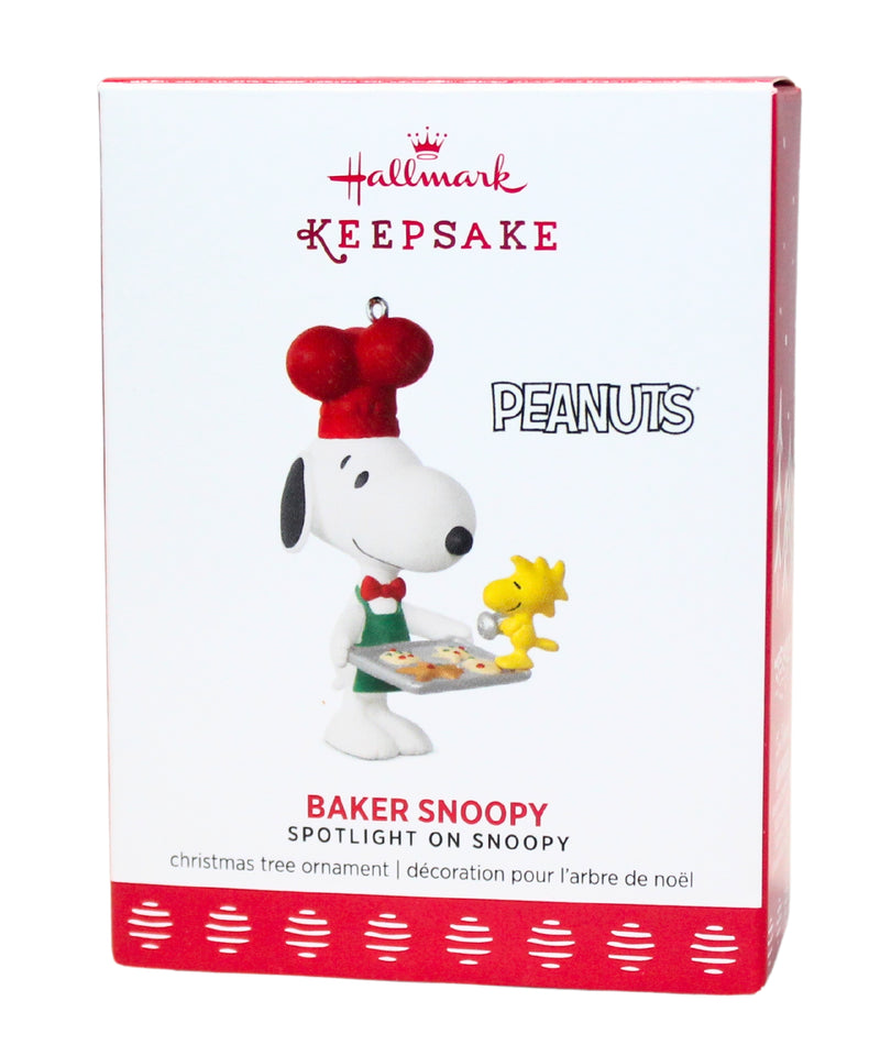 Hallmark Ornament: 2017 Baker Snoopy | QX9435 | Peanuts