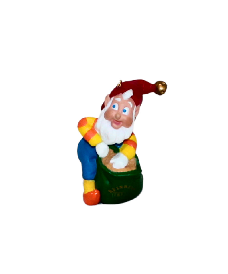 Hallmark Ornament: 1996 Rudolph's Helper  | QXC4171