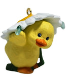 Hallmark Ornament: 1995 May Flower | QXC8246