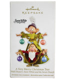 Hallmark Ornament: 2012 A Very Merry Christmas Tree | QXD1014
