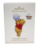 Hallmark Ornament: 2011 Hoping for Honey Winnie the Pooh | QXD1077