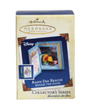 Hallmark Rainy Day Rescue - Winnie the Pooh Keepsake Ornament 2005 QXD4102