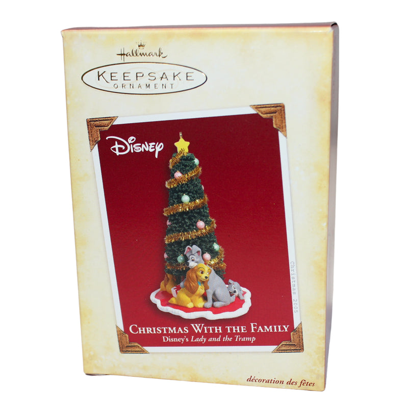 Hallmark Ornament: 2005 Christmas with the Family | QXD4235 | Disney