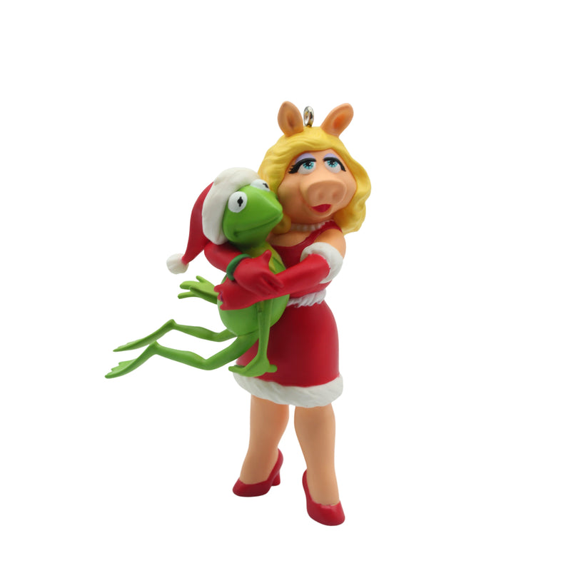 Hallmark Ornament: 2021 Kermit's Holiday Hug | QXD6445