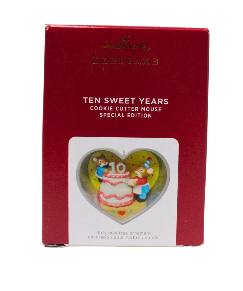 Hallmark Ornament: 2021 Ten Sweet Years - Cookie Cutter Mouse Special Edition | QXE3282