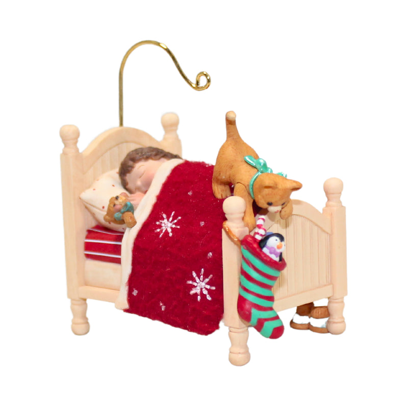 Hallmark Ornament: 2006 A Kitty for Christmas! | QXG2793