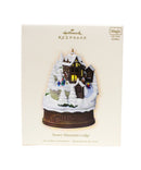 Hallmark Ornament: 2007 Snowy Mountain Lodge | QXG7567
