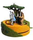 Hallmark Ornament: 2013 Lions and Tigers and Bears | QXI2125 | Sound & Motion