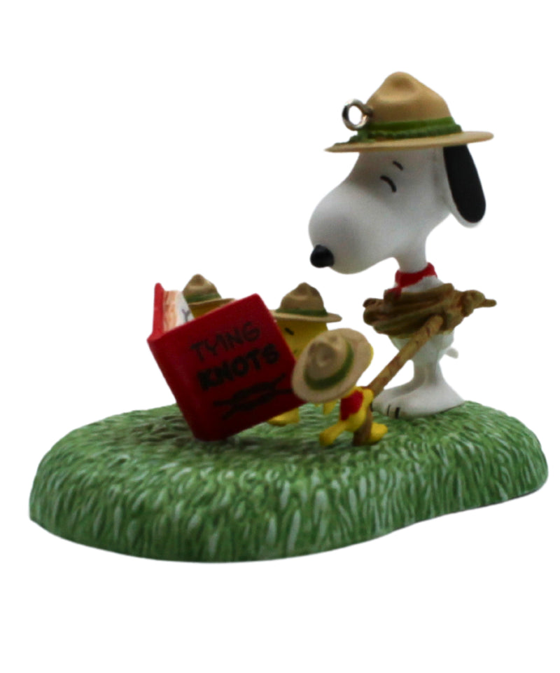 Hallmark Ornament: 2014 Learning the Ropes! | QXI2556 | Peanuts