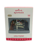 Hallmark Ornament: 2017 A Duel to the Death | QXI3415 | Star Wars