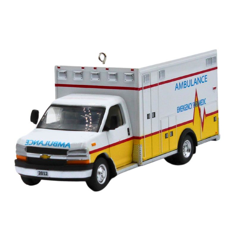 Hallmark Ornament: 2019 Chevrolet G4500 Ambulance-2012 | QXI3417