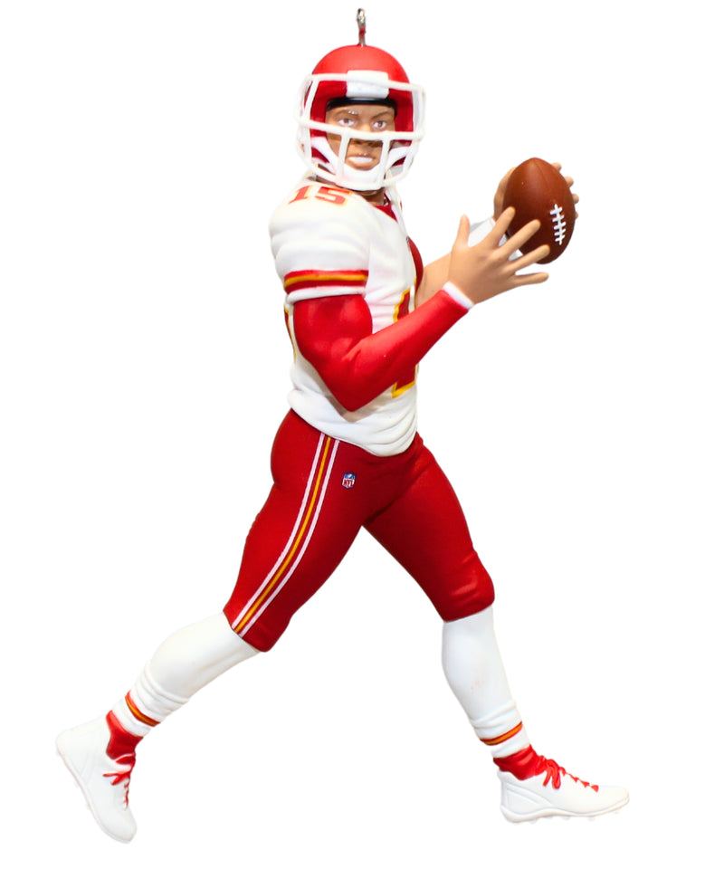 Hallmark Ornament: 2019 Making the Play | QXI3879 | Patrick Mahomes II