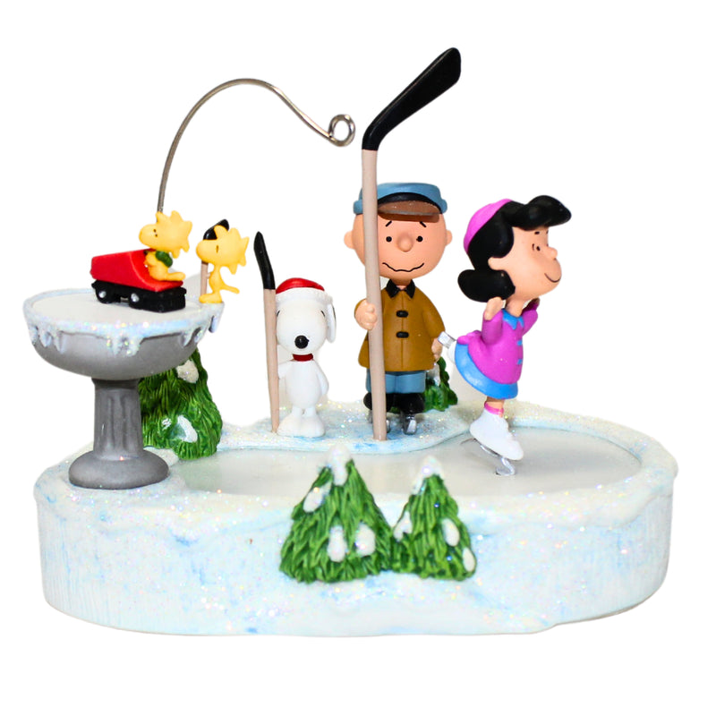 Hallmark Ornament: 2008 Peanuts on Ice | QXI4214