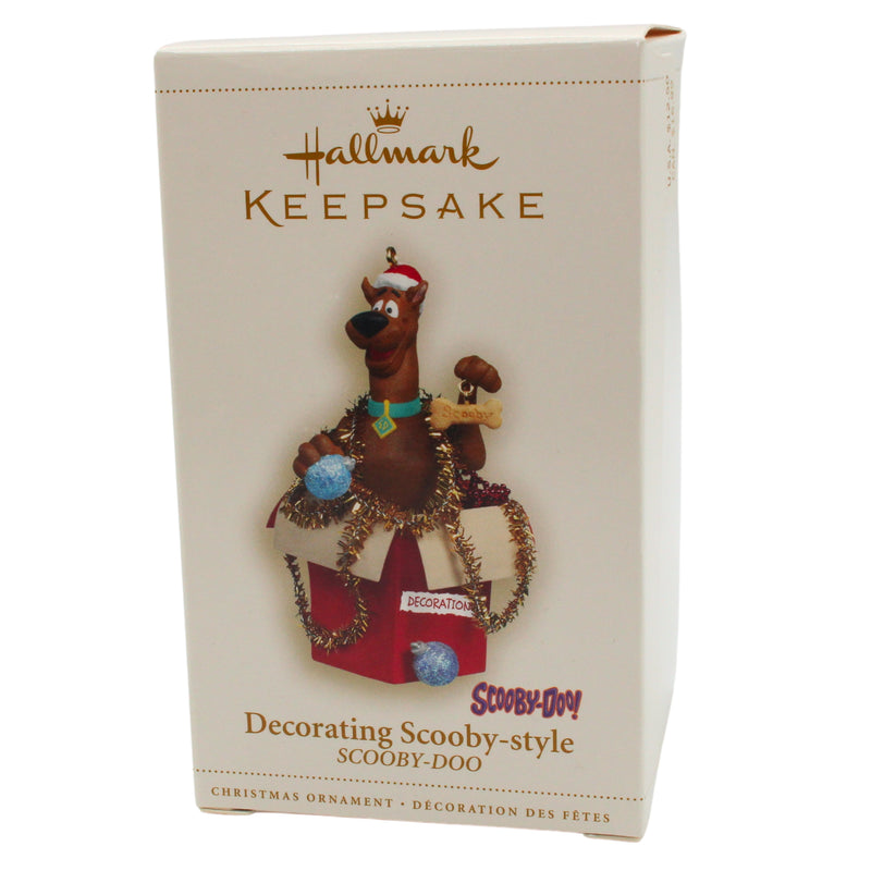 Hallmark Ornament: 2006 Decorating Scooby-style | QXI6146 | Scooby-Doo