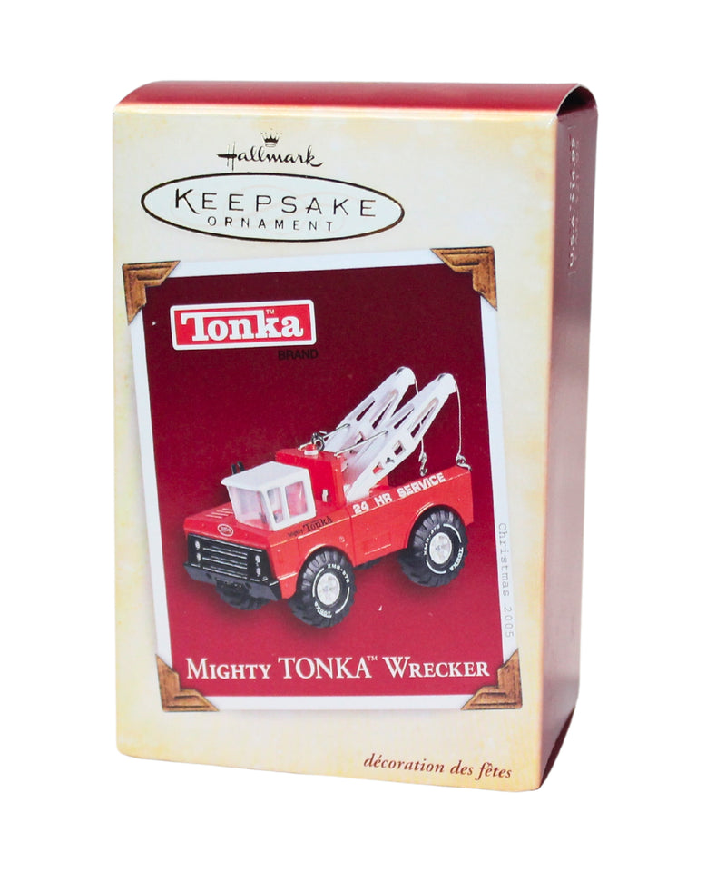 Hallmark Ornament: 2005 Mighty TONKA Wrecker | QXI6255