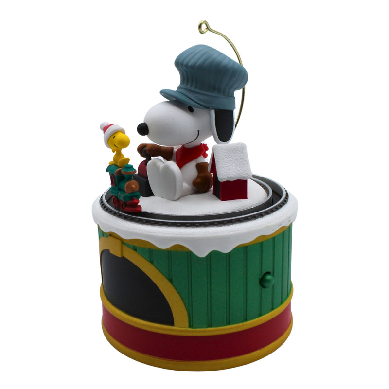 Hallmark Ornament: 2021 Snoopy's Toy Train | QXI7322