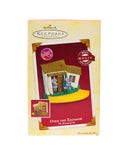 Hallmark Ornament: 2005 Over The Rainbow  | QXI8932