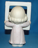 Precious Moments: C0016 You're as Pretty as a Picture | Collectors Club