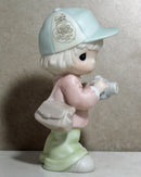 Precious Moments: C0018 Focusing on Those Precious Moments | Collectors Club