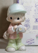 Precious Moments: C0018 Focusing on Those Precious Moments | Collectors Club