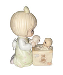 Precious Moments Figurine C-0109, Always Room For One More, Symbol of Membership