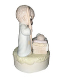 Precious Moments Figurine E-2810, Come Let Us Adore Him, Music Box