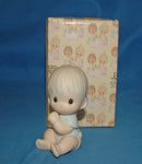 Precious Moments: E-2852C Baby Boy Sitting
