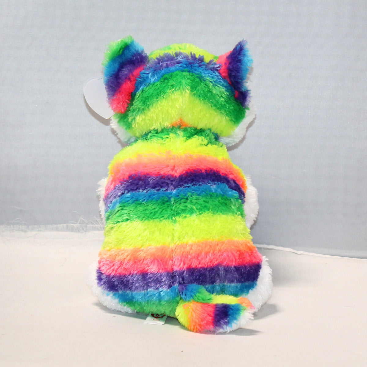 Ty Classic - Robin the Rainbow Wolf, Medium (14