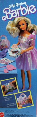 1983 Gift Giving Barbie (1205)