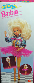1992 Toys R Us Cool 'n Sassy Barbie (1490)