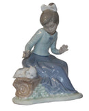 Lladró Figurine: Nao 1091 Let's Rest
