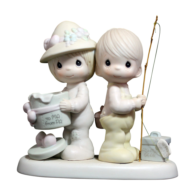 Precious Moments Figurine: 115209 Our First Christmas Together