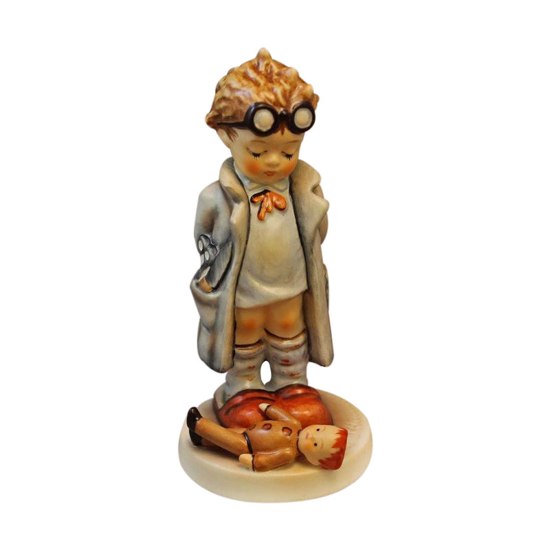 Hummel Figurine: 127, Doctor